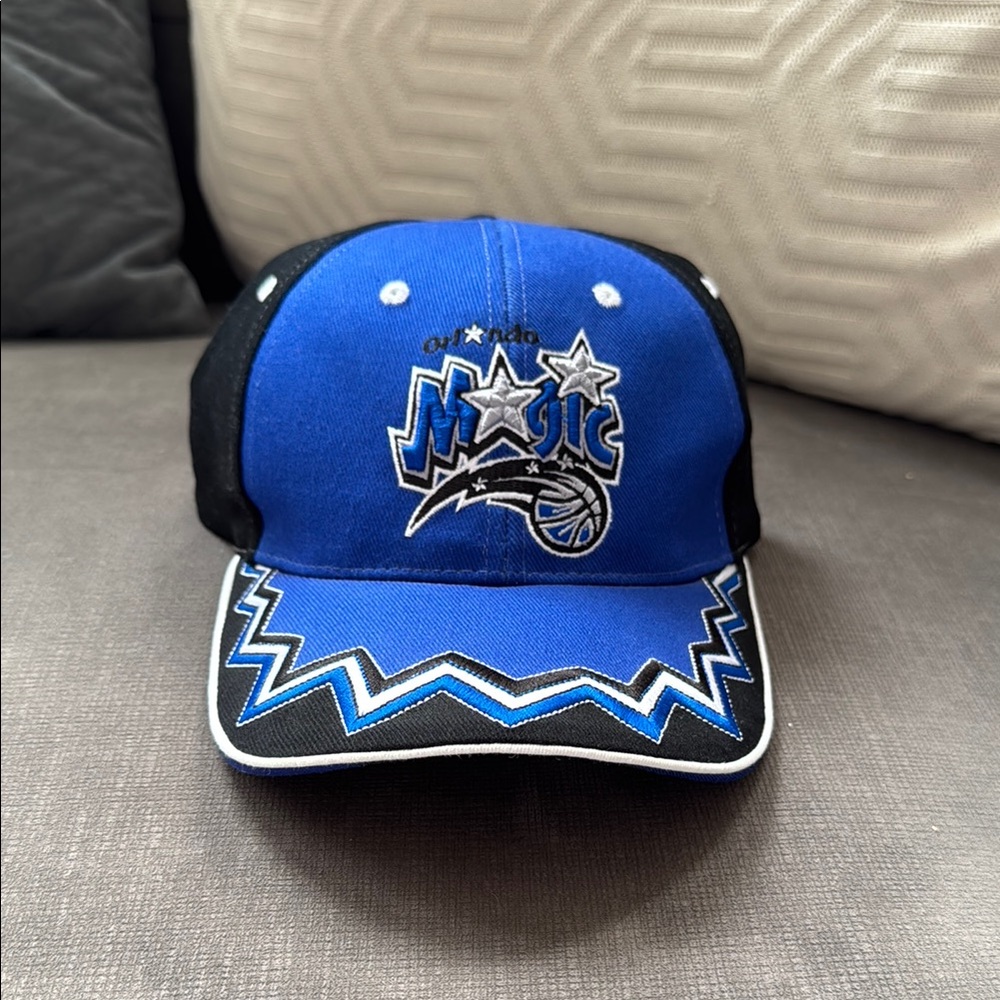 Vintage Orlando Magic Hat / Valcro / 90s / NBA